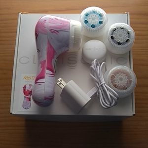 Clarisonic Mia 2 with 4 brush heads